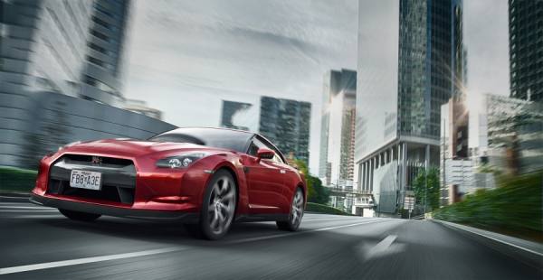 Photograph Nigel Harniman Nissan Gtr on One Eyeland